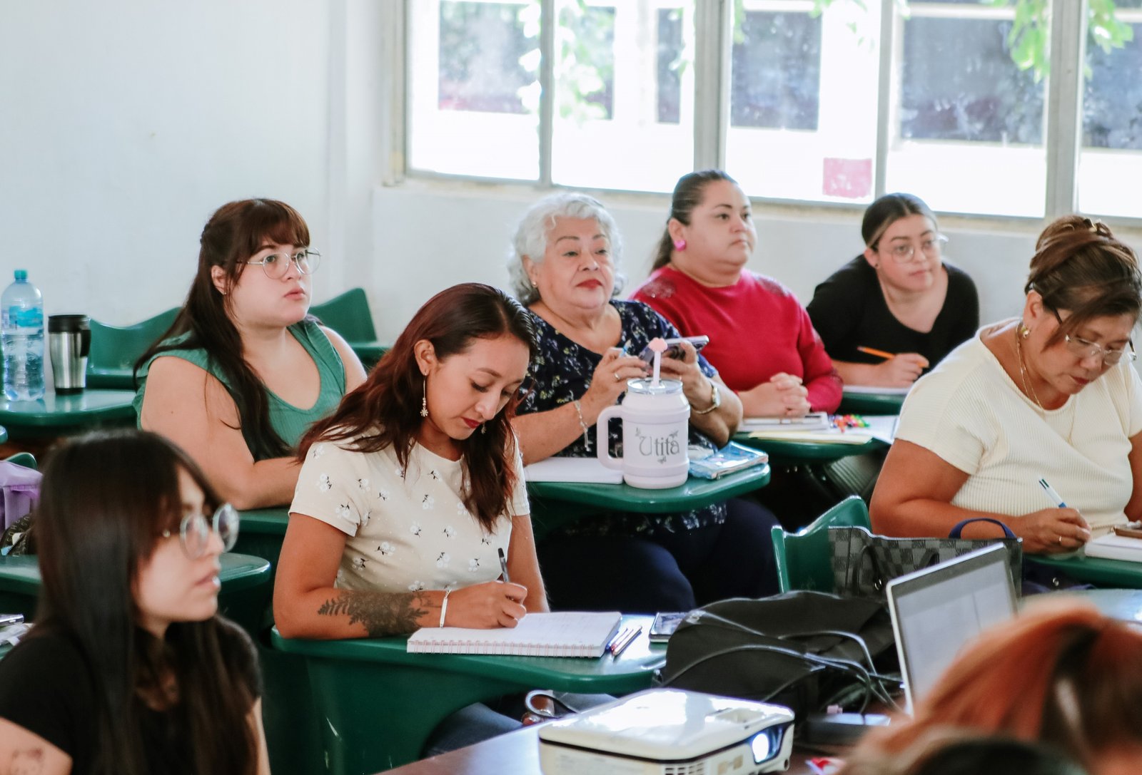 Abren camino para que yucatecas concluyan el bachillerato