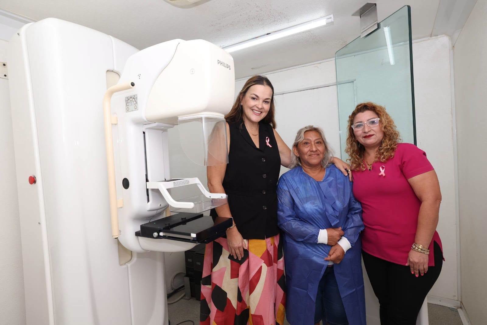 Cecilia Patrón impulsa la prevención del cáncer de mama para cuidar la salud de las mujeres.
