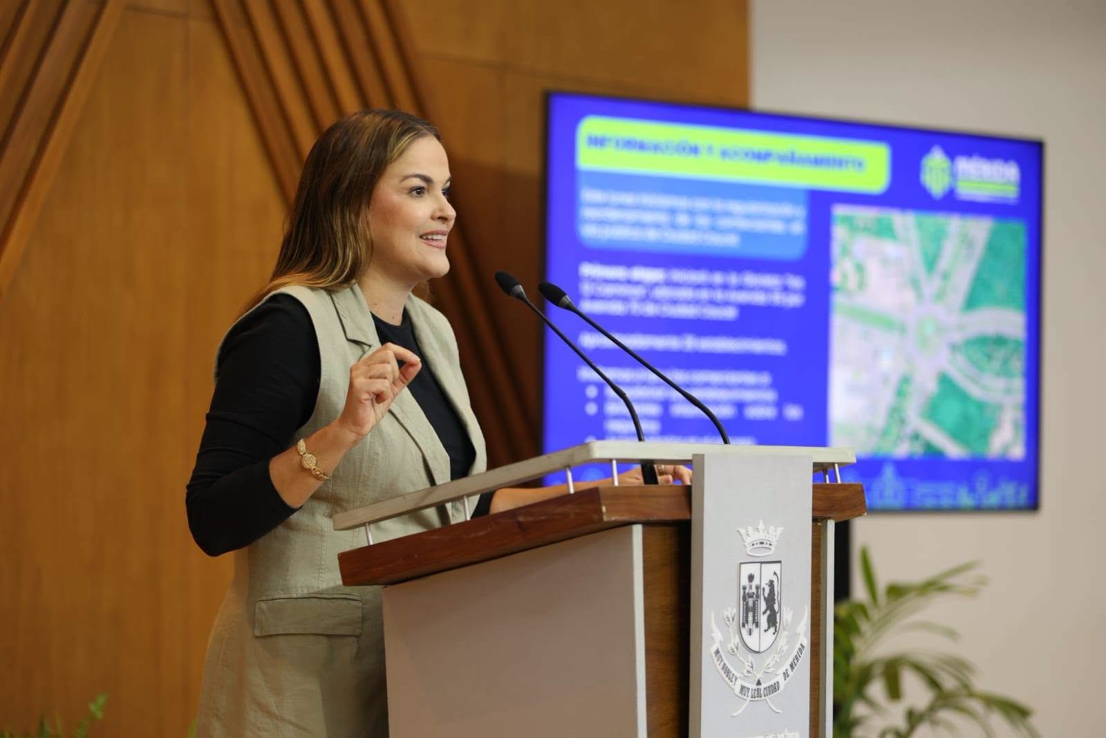 Ayuntamiento de Mérida reordena comercio ambulante y uso del espacio público en Ciudad Caucel: Cecilia Patrón