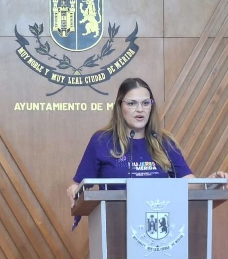 Debido a prácticas indebidas que están fuera de la ley, la presidenta municipal de Mérida, Cecilia Patrón Laviada confirmó que han sido separado varios servidores públicos municipales.