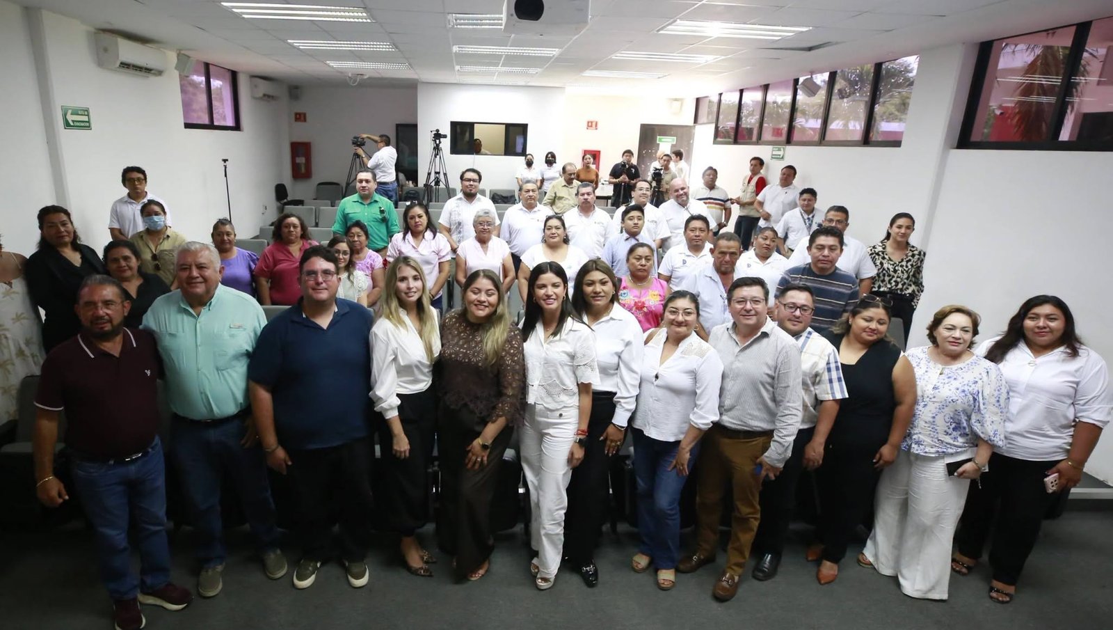 Congreso continúa en Motul consultas para fortalecer los derechos de las personas con discapacidad