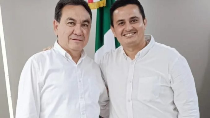 Virtual salida de Carlos Carrilo Paredes del Ayuntamiento de Mérida.