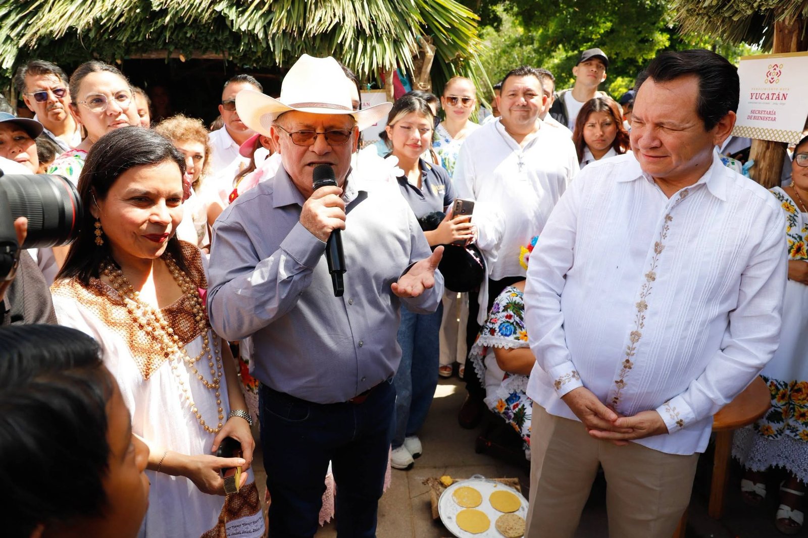 Congreso de Yucatán honra la memoria y las tradiciones en la Muestra de Altares 2026