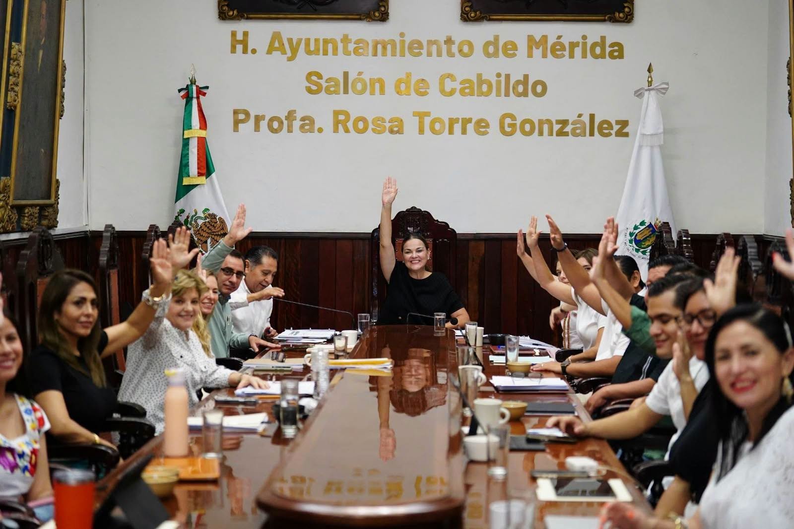 Mérida da un paso firme por el bienestar animal y la tenencia responsable; Cecilia Patrón.